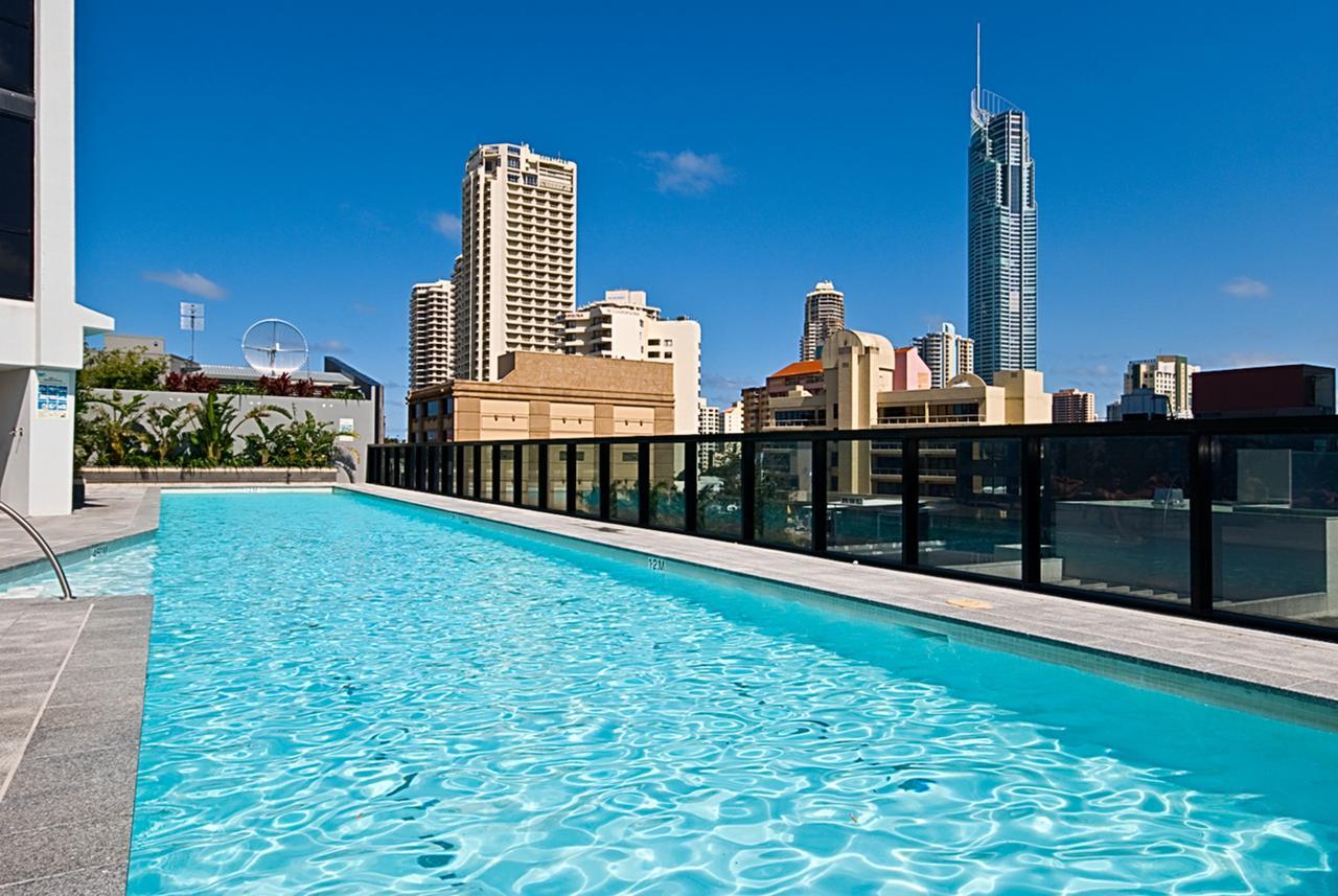 Circle On Cavill - Gclr Lejlighed Gold Coast Eksteriør billede