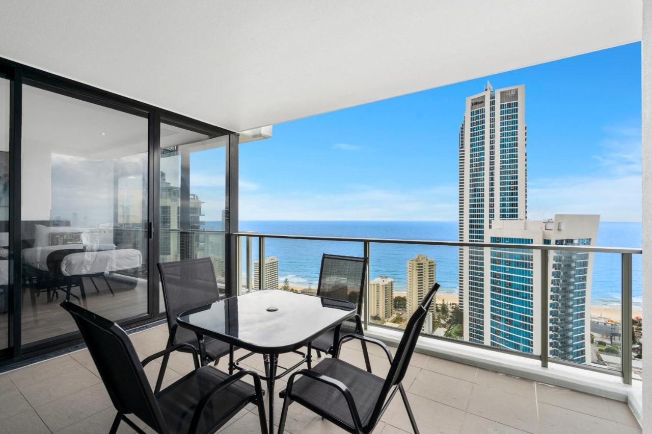 Circle On Cavill - Gclr Lejlighed Gold Coast Eksteriør billede